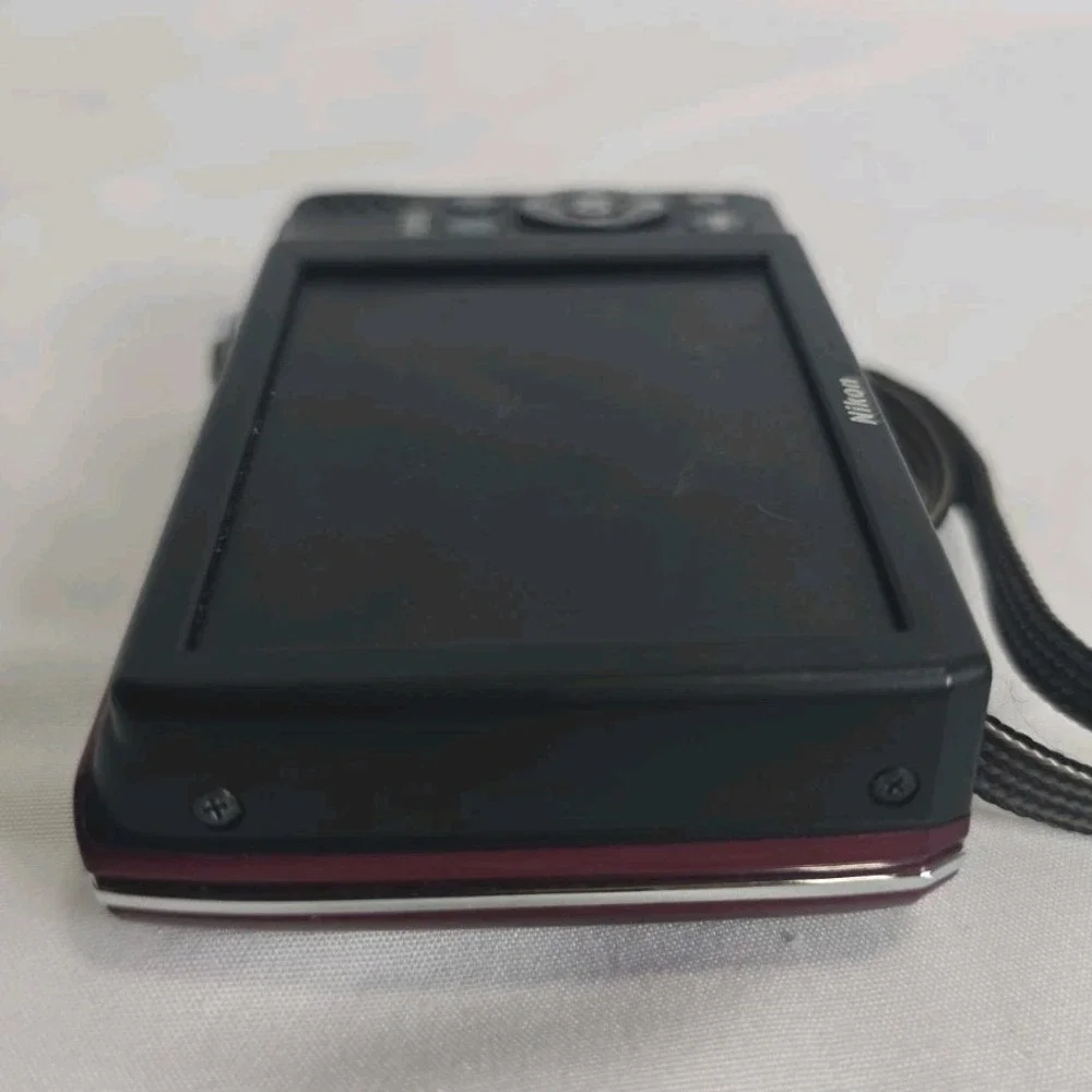 Red Nikon Coolpix L24 Digital Camera *Parts Only Not Working Properly*